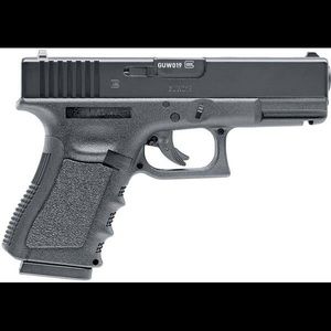 Meet your Posher, Darius